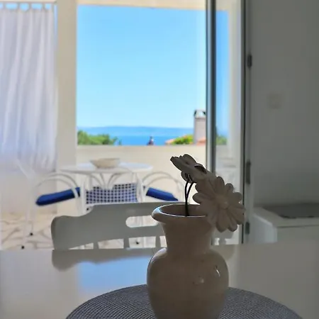 Elena Apartment *